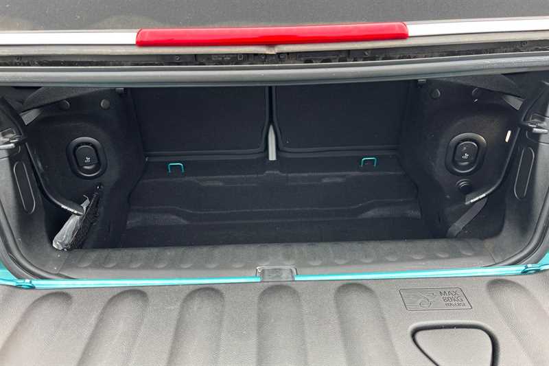 Used MINI Convertible 2017 for sale - 76204329: Photo 24