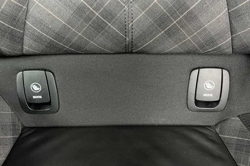 Used MINI Convertible 2017 for sale - 76204329: Photo 33