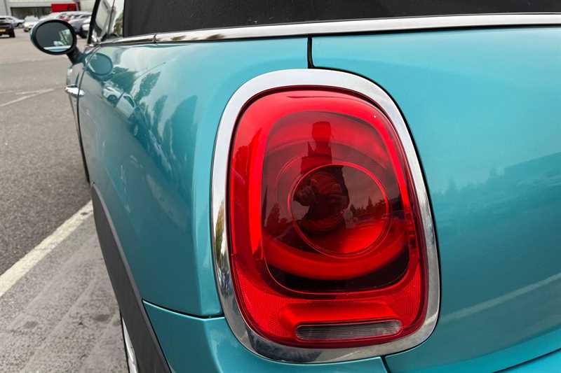 Used MINI Convertible 2017 for sale - 76204329: Photo 37