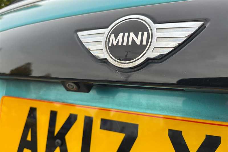 Used MINI Convertible 2017 for sale - 76204329: Photo 41