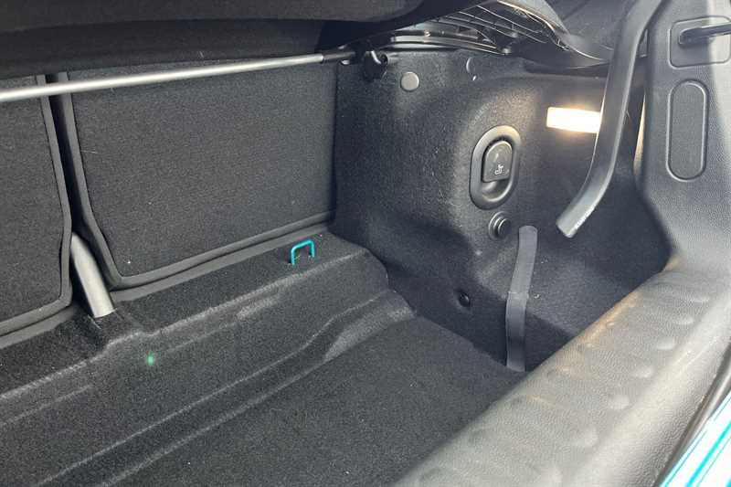 Used MINI Convertible 2017 for sale - 76204329: Photo 43