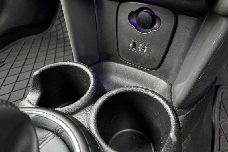 Used MINI Convertible 2017 for sale - 76204329: Photo 46