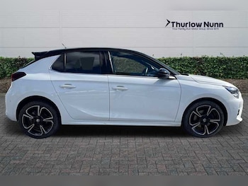 Used Vauxhall Corsa 2022 for sale - 76204378: Photo 2