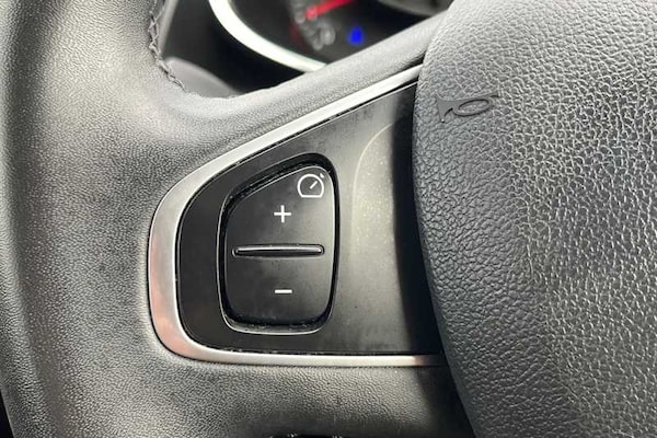 Used Renault Clio 2017 for sale - 76204079: Photo 21