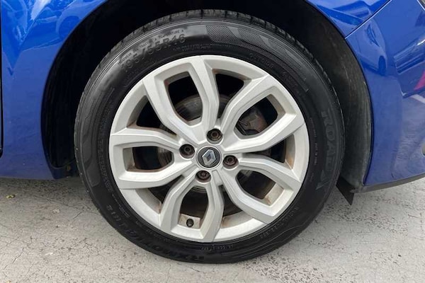 Used Renault Clio 2017 for sale - 76204079: Photo 53