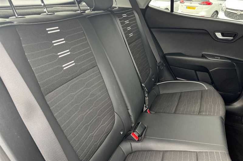 Used Kia Stonic 2021 for sale - 76434912: Photo 23