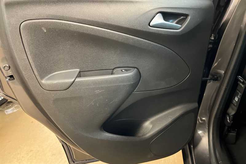 Used Vauxhall Crossland 2022 for sale - 77146127: Photo 29