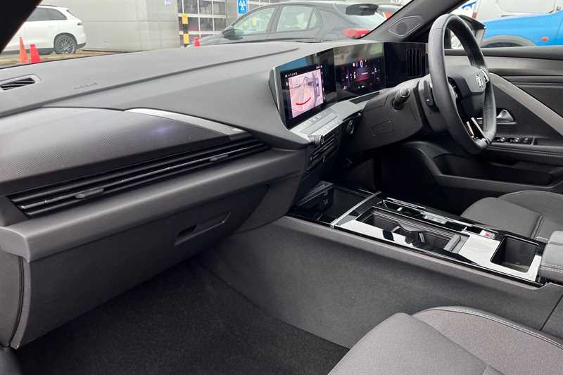 Used Vauxhall Astra 2023 for sale - 76717687: Photo 13