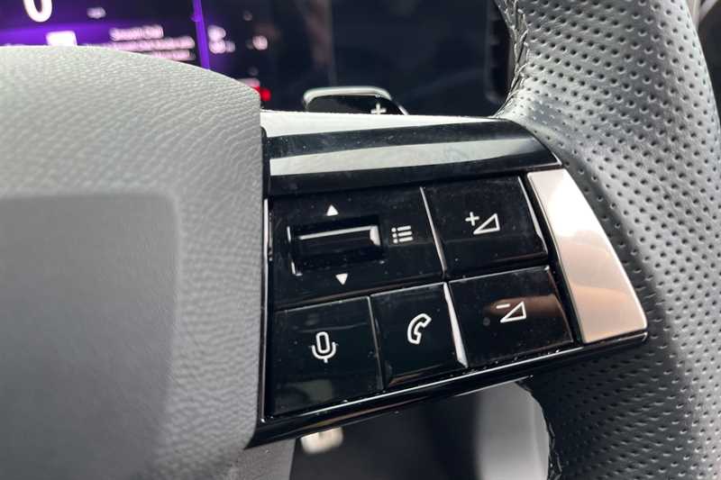 Used Vauxhall Astra 2023 for sale - 76717687: Photo 22