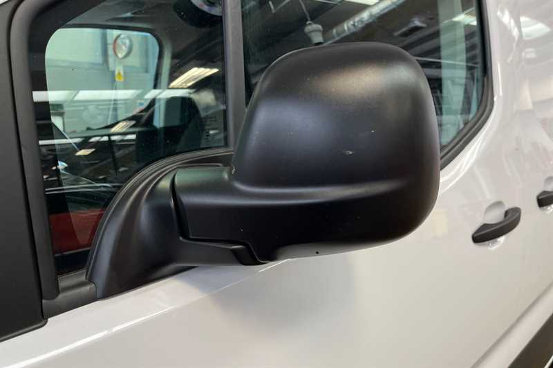 Used Vauxhall Combo 2025 for sale - 78118002: Photo 27