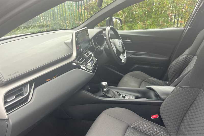 Used Toyota C-HR 2022 for sale - 76459199: Photo 13