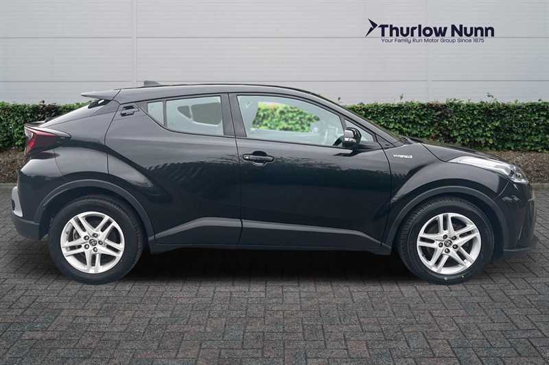 Used Toyota C-HR 2022 for sale - 76459199: Photo 2