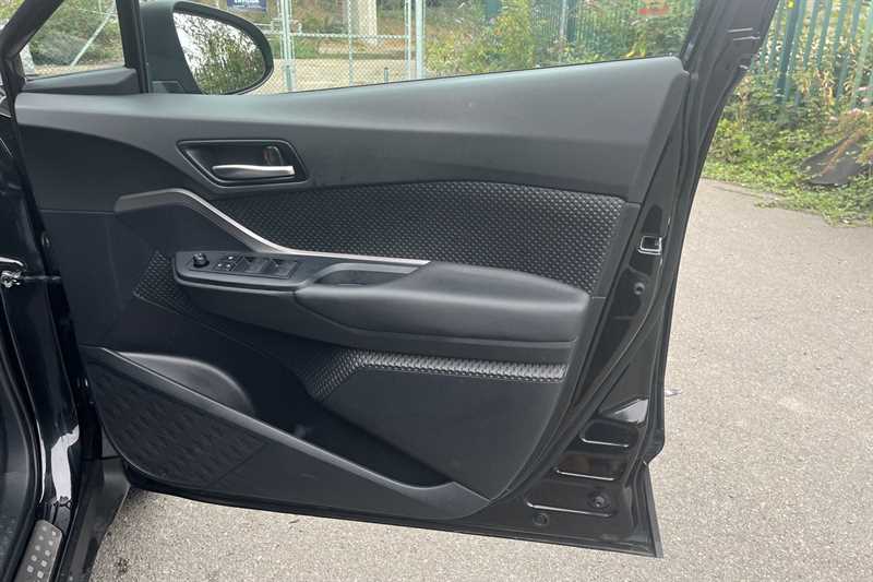 Used Toyota C-HR 2022 for sale - 76459199: Photo 39