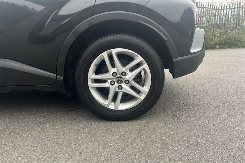 Used Toyota C-HR 2022 for sale - 76459199: Photo 9