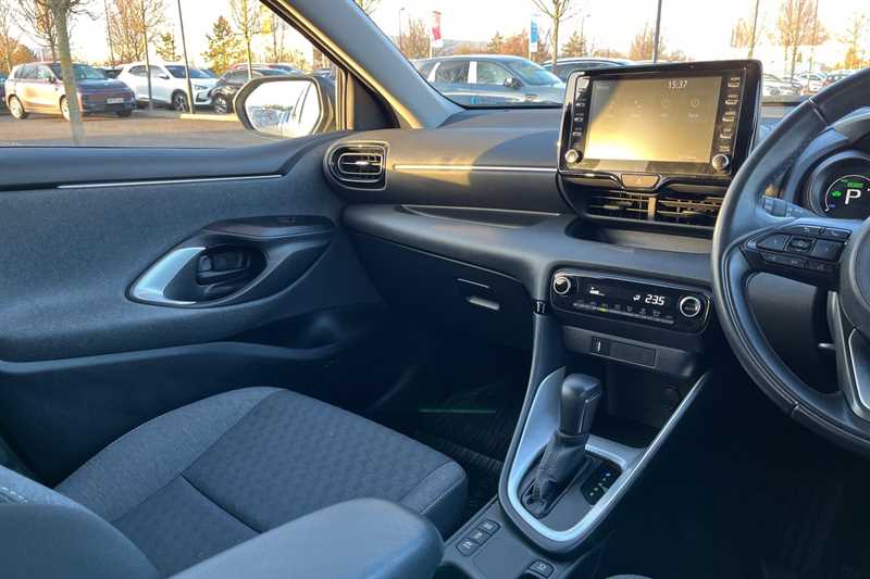 Used Toyota Yaris 2021 for sale - 77471701: Photo 14