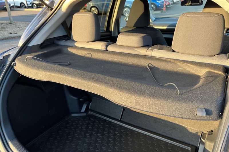 Used Toyota Yaris 2021 for sale - 77471701: Photo 41