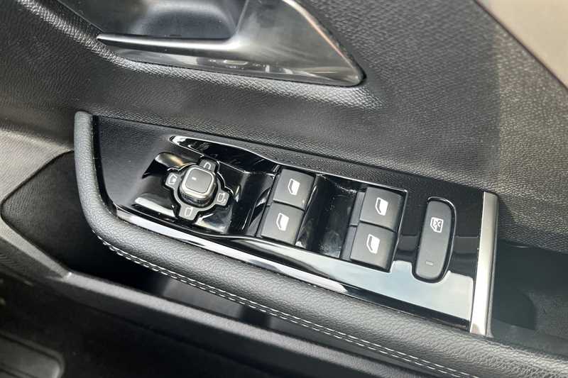 Used Vauxhall Astra 2024 for sale - 76624152: Photo 16