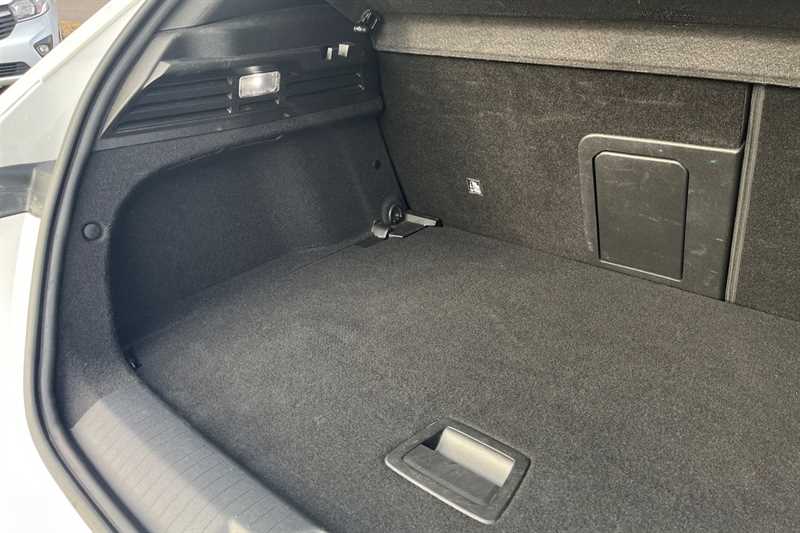 Used Vauxhall Astra 2024 for sale - 76624152: Photo 38