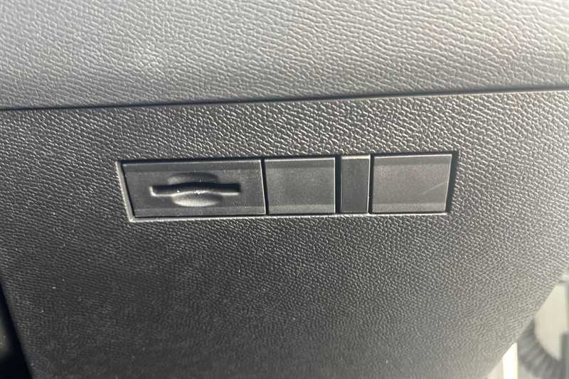 Used Vauxhall Astra 2024 for sale - 76624152: Photo 51