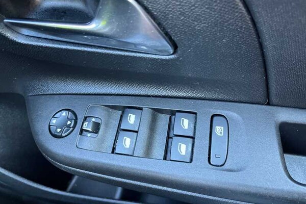 Used Vauxhall Corsa 2021 for sale - 76204081: Photo 16