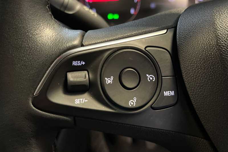 Used Vauxhall Crossland 2022 for sale - 77146839: Photo 21