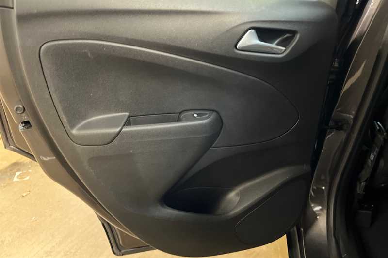 Used Vauxhall Crossland 2022 for sale - 77146839: Photo 29