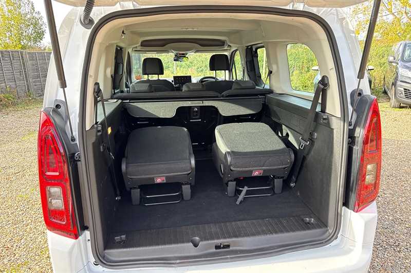 Used Vauxhall Combo Life Electric for sale - 76915304: Photo 38