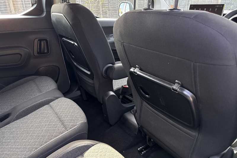 Used Vauxhall Combo Life Electric for sale - 76915304: Photo 41