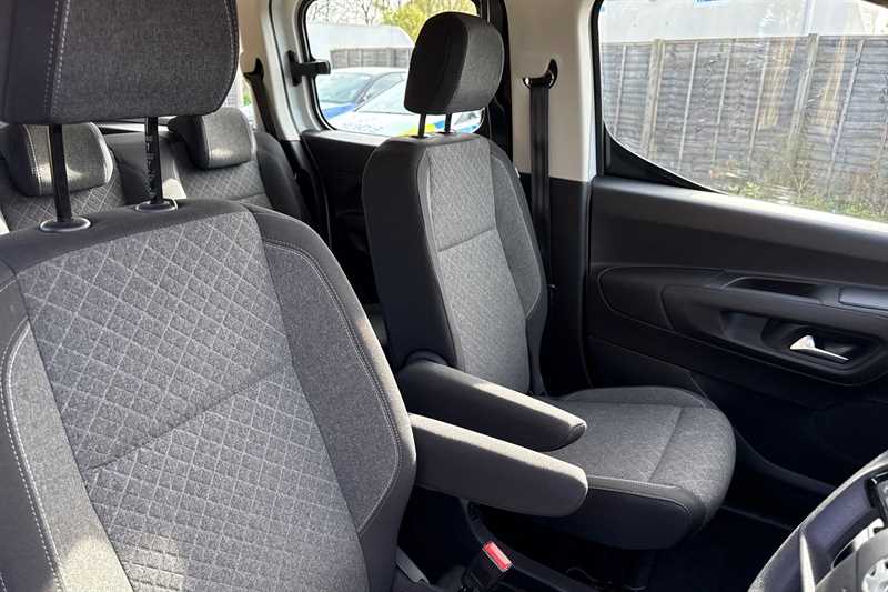 Used Vauxhall Combo Life Electric for sale - 76915304: Photo 45