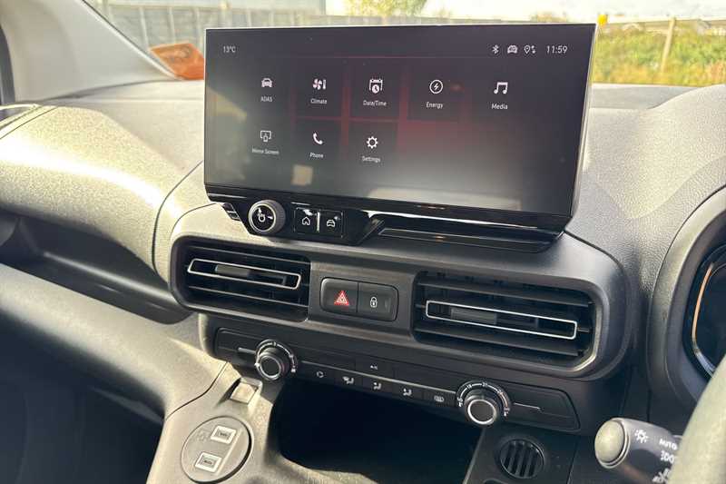 Used Vauxhall Combo Life Electric for sale - 76915304: Photo 48