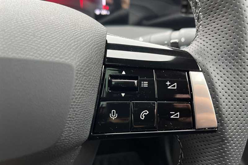 Used Vauxhall Astra 2024 for sale - 77471172: Photo 22