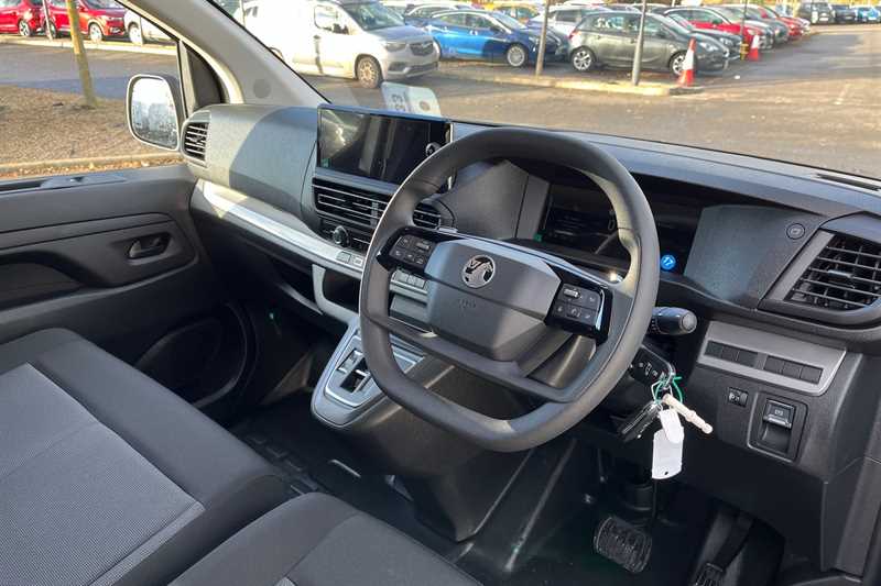 Used Vauxhall Vivaro Electric 2024 for sale - 76339029: Photo 10