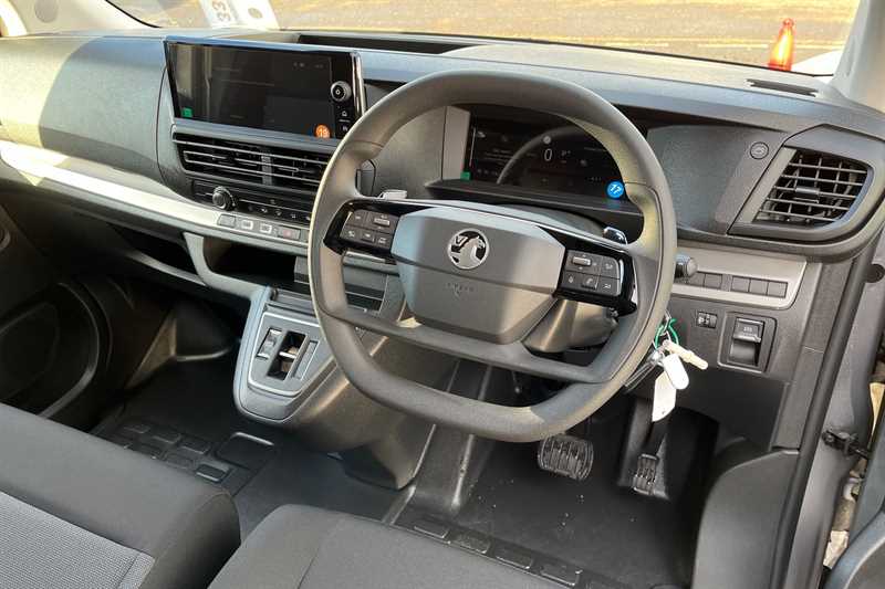 Used Vauxhall Vivaro Electric 2024 for sale - 76339029: Photo 11