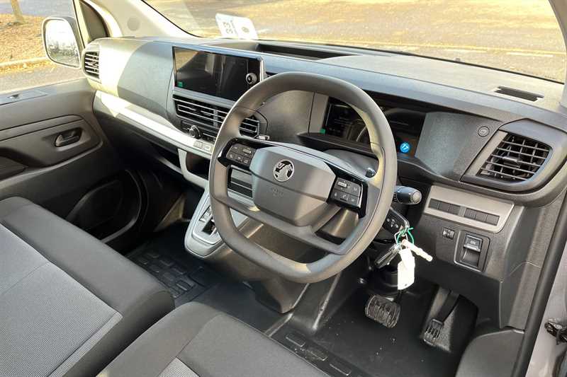 Used Vauxhall Vivaro Electric 2024 for sale - 76339029: Photo 12
