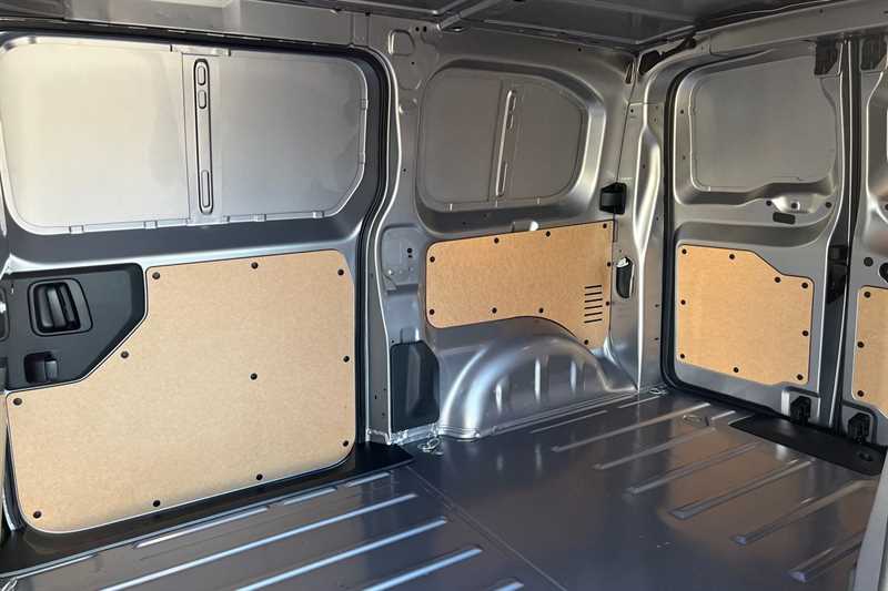 Used Vauxhall Vivaro Electric 2024 for sale - 76339029: Photo 32