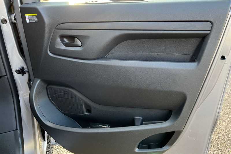 Used Vauxhall Vivaro Electric 2024 for sale - 76339029: Photo 51