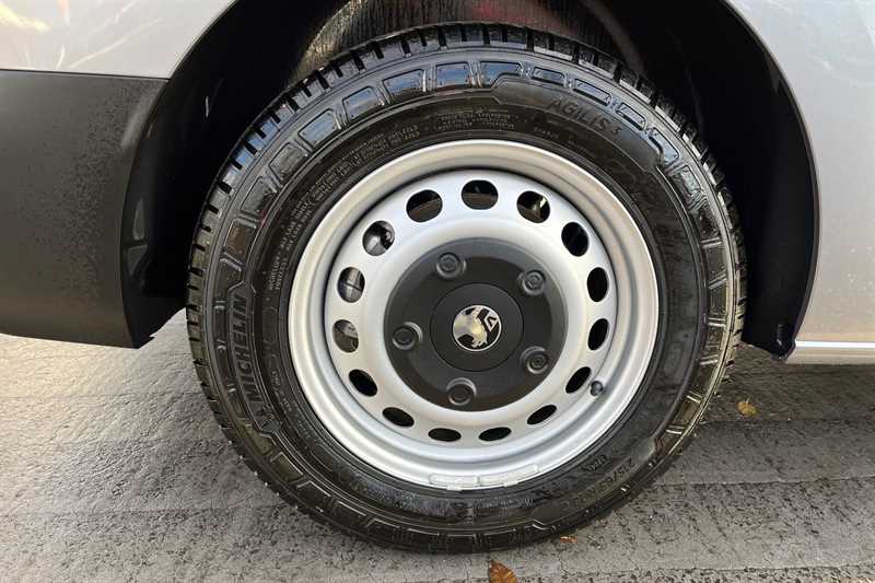 Used Vauxhall Vivaro Electric 2024 for sale - 76339029: Photo 9