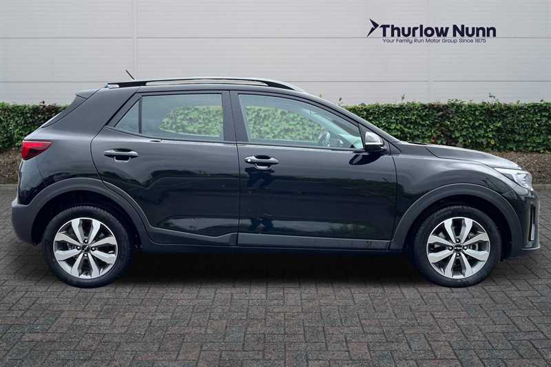 Used Kia Stonic 2022 for sale - 76459184: Photo 2