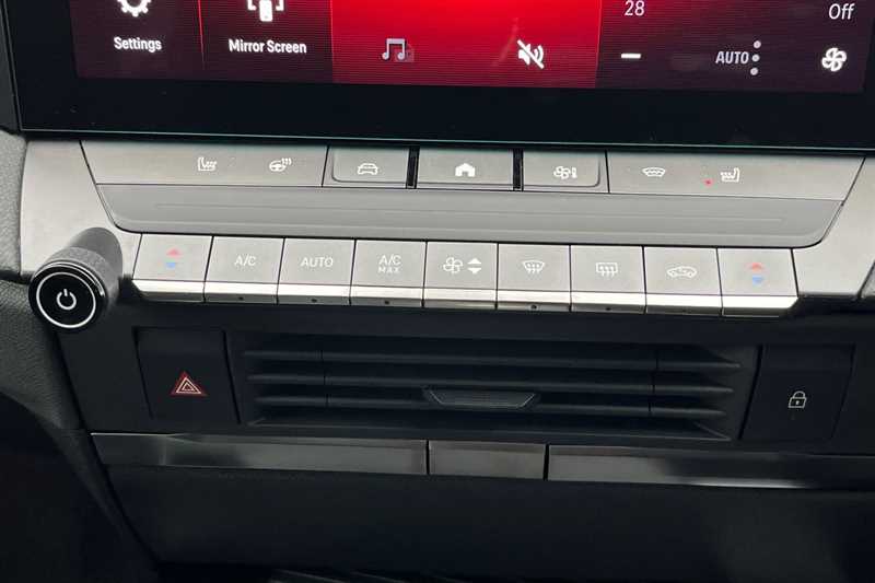 Used Vauxhall Astra 2024 for sale - 76928256: Photo 15