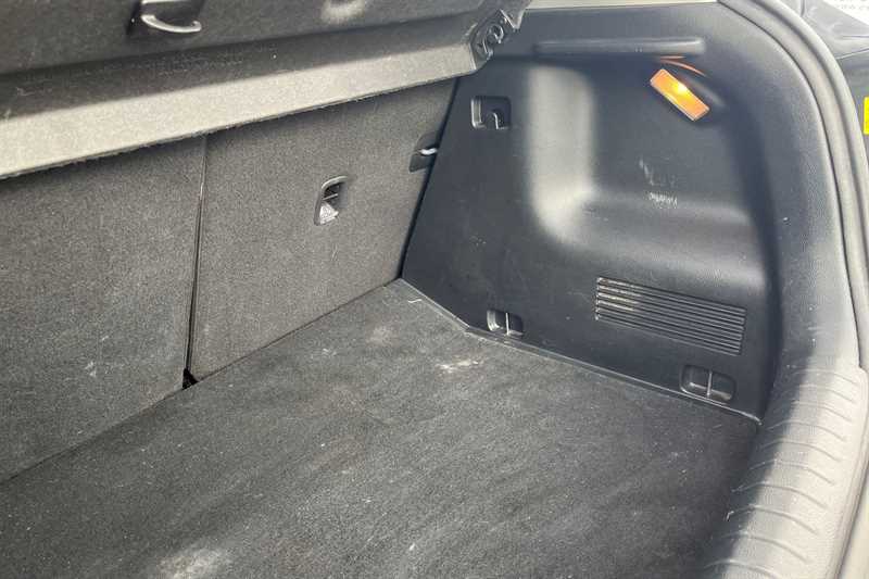 Used Kia Stonic 2021 for sale - 77146964: Photo 41