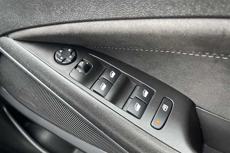 Used Vauxhall Crossland 2022 for sale - 77146805: Photo 16