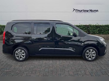 Used Vauxhall Combo Life Electric 2025 for sale - 79350696: Photo