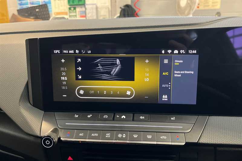 Used Vauxhall Astra 2024 for sale - 77512813: Photo 15