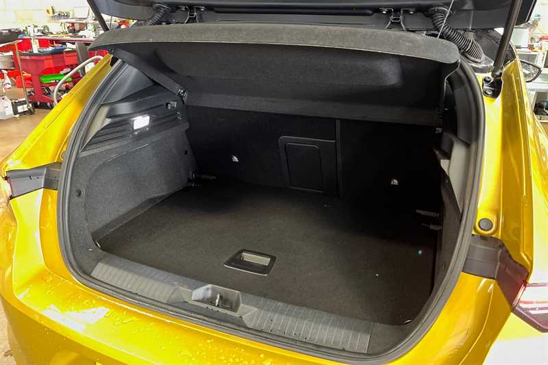 Used Vauxhall Astra 2024 for sale - 77512813: Photo 24