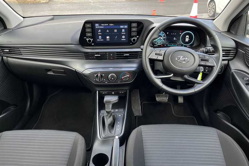 Used Hyundai i20 2023 for sale - 76731823: Photo 12