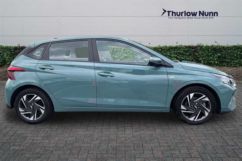 Used Hyundai i20 2023 for sale - 76731823: Photo 2