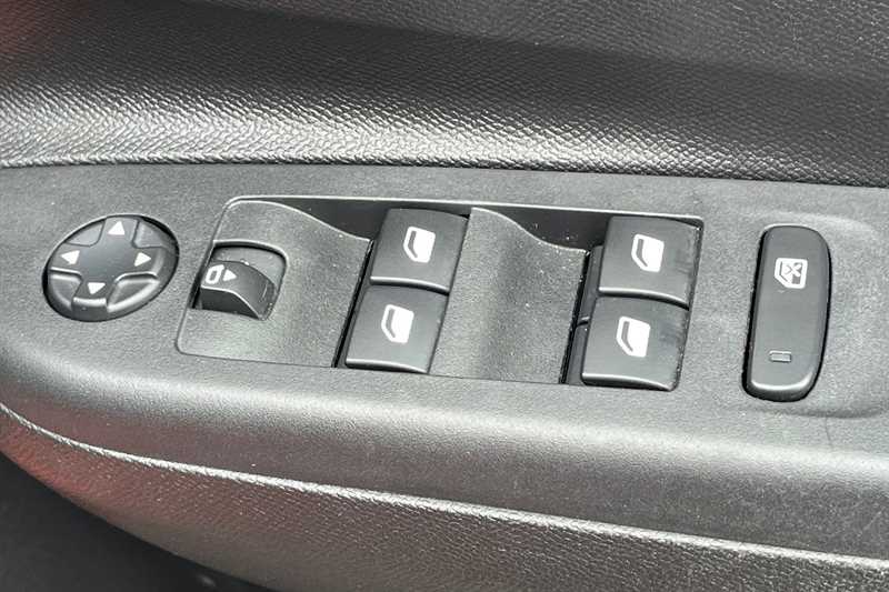 Used Vauxhall Corsa 2022 for sale - 76204171: Photo 16