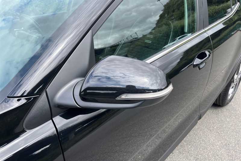 Used Kia Stonic 2022 for sale - 76459212: Photo 59