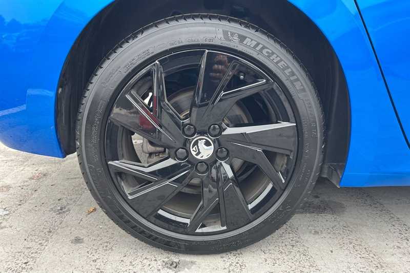 Used Vauxhall Astra 2024 for sale - 76261919: Photo 9