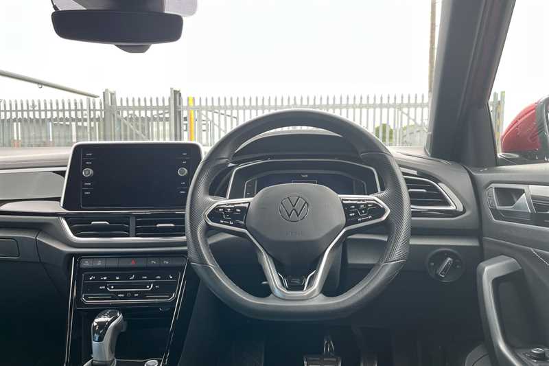 Used Volkswagen T-Roc 2023 for sale - 77513329: Photo 11